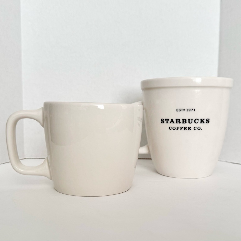 Starbucks Mugs 2001 Barista Mug and 2018 12oz SEA 71 WA Logo Mug - Picture 2 of 7